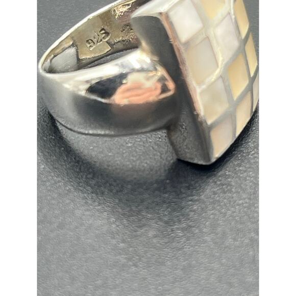 Mother of pearl Inlay Checkerboard Modern Chunky Tile Iridescent Ring Sz 7.25 - Picture 7 of 8